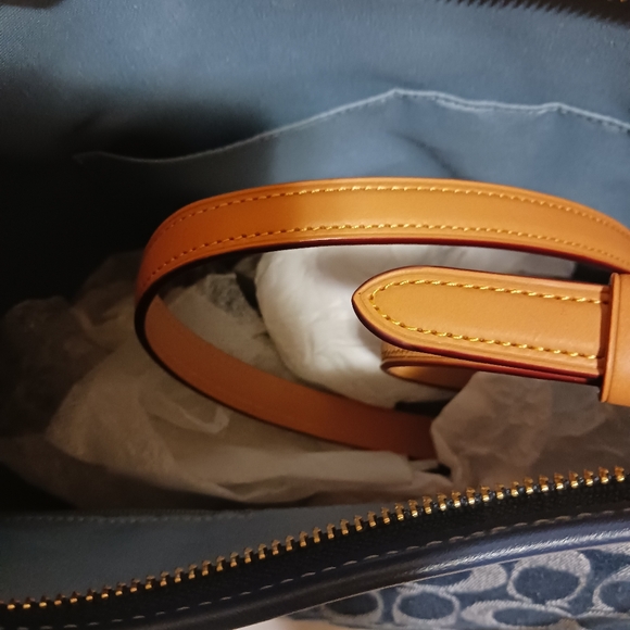 Coach Navy Signature Jacquard Hobo with Tan Strap - Picture 6 of 7